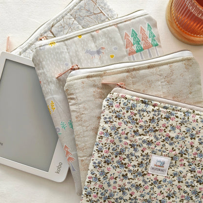 Quilted E-reader Sleeve